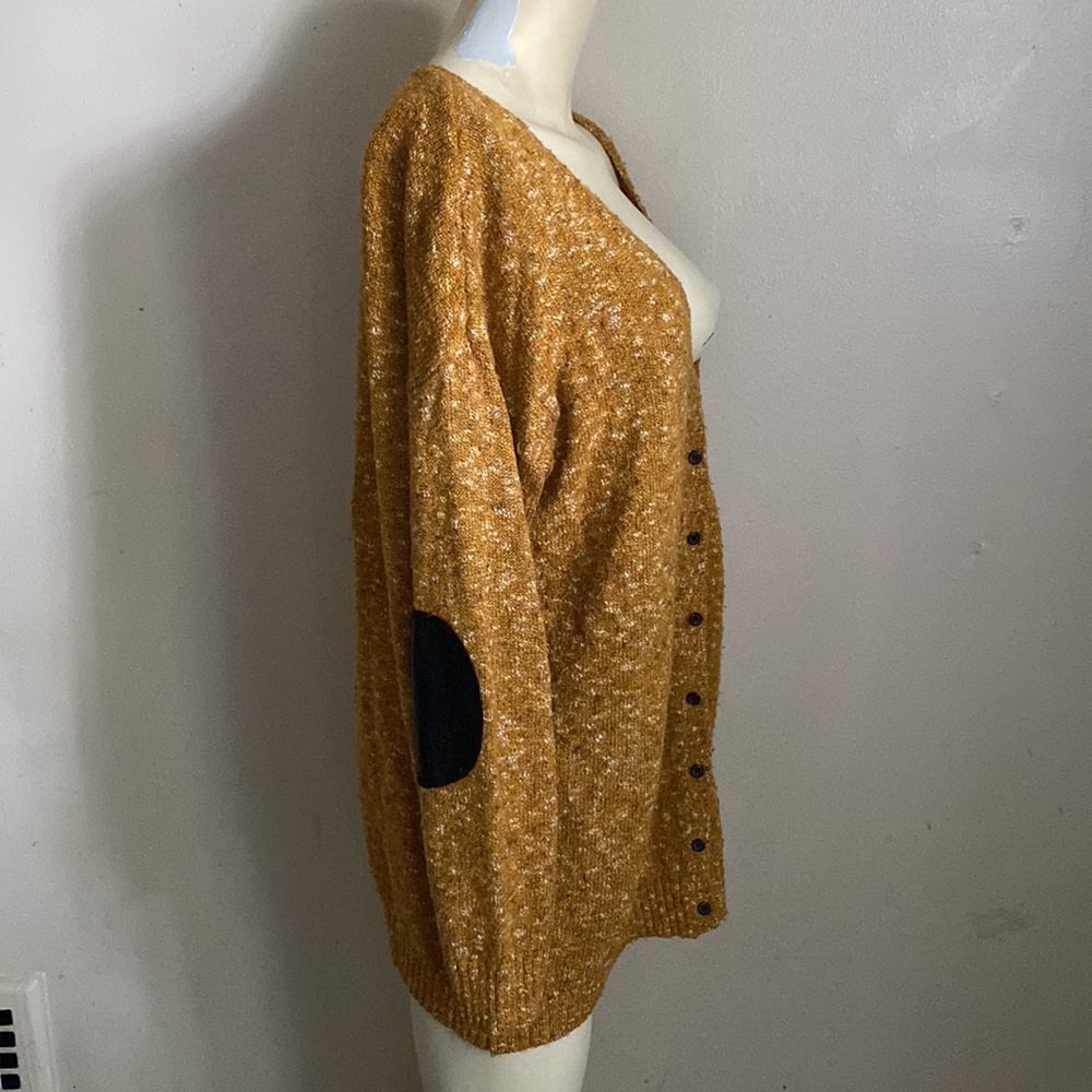 Kensie button Cardigan - Picture 2 of 6